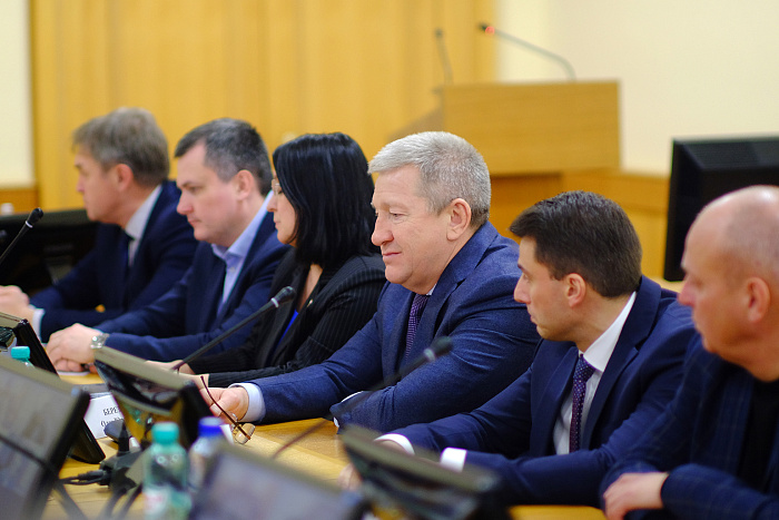 Александр Соколов инициировал депутатские обсуждения бюджета