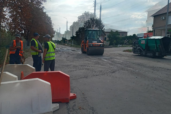 В Весёловском районе Запорожской области идет ремонт дорог 