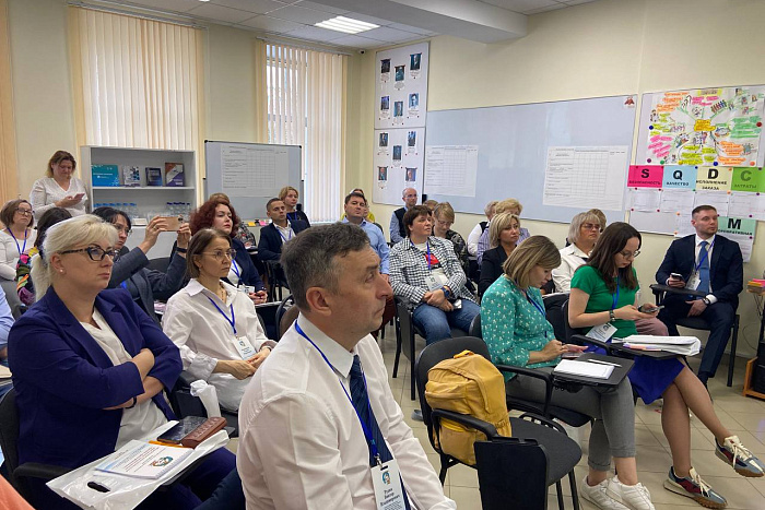 Пациенты кировских поликлиник позитивно оценивают результаты бережливых технологий