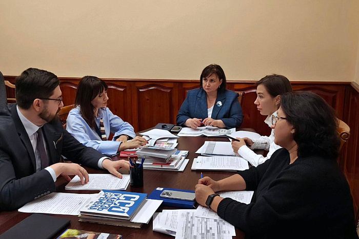 Главной темой молодежных проектов станет Год единства народов России