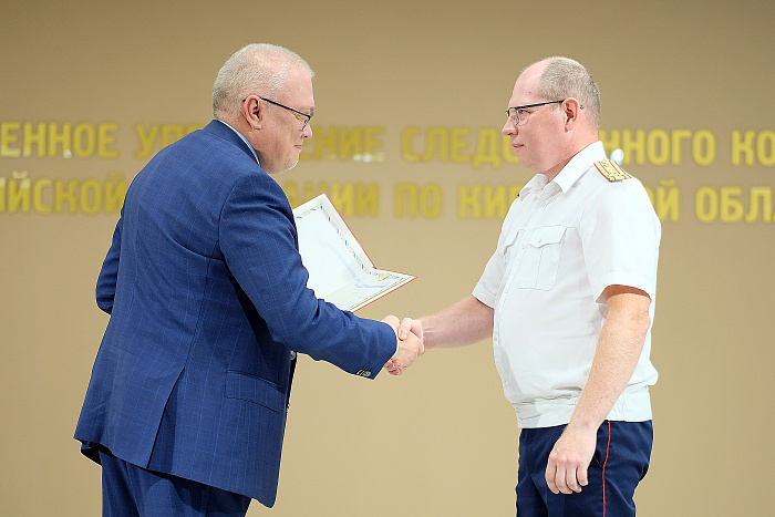 Александр Соколов поздравил сотрудников органов следствия Российской Федерации