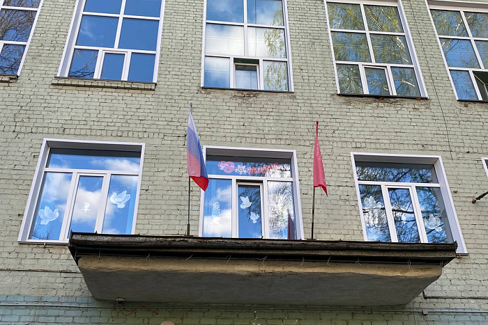 Вятский технический лицей одним из первых присоединился к акции «Окна Победы»
