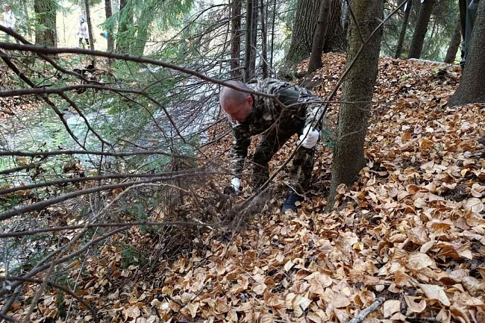 В деревне Соловьи благоустроили Сад памяти