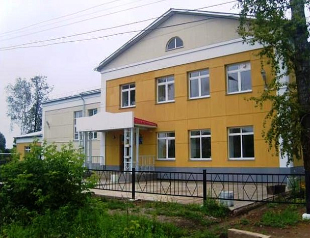 В зуевской школе открыты дополнительные места по программам «Экспериментальная физика» и «Химия вокруг нас»