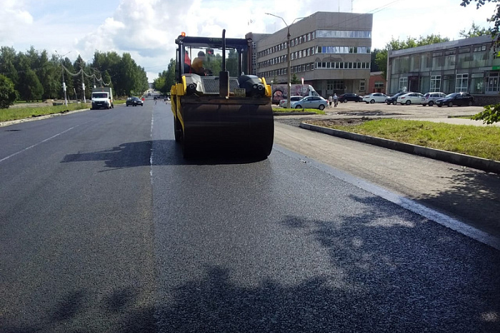 В рамках дорожного нацпроекта в Кировской городской агломерации отремонтировано порядка 35 км дорог