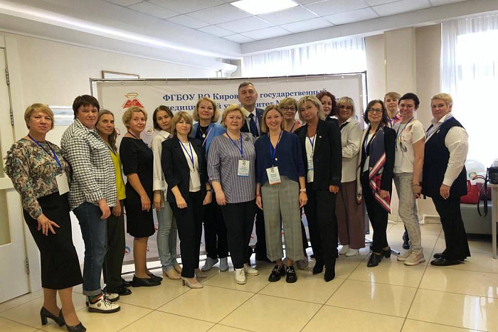 Пациенты кировских поликлиник позитивно оценивают результаты бережливых технологий