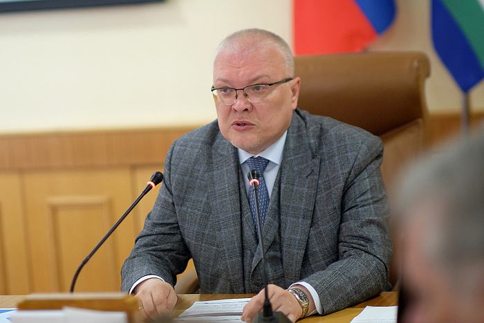 Александр Соколов предложил выйти с законодательной инициативой о кредитных кооперативах