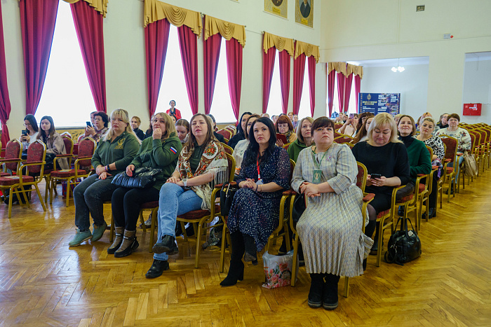 В Кировской области при поддержке Российского общества «Знание» прошел форум «Территория женского успеха»