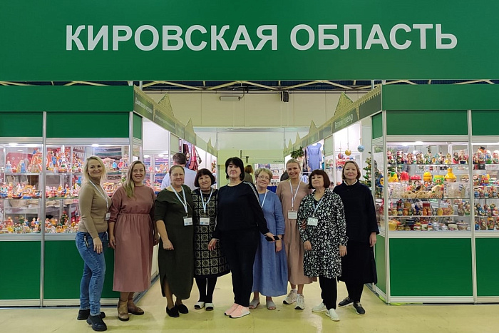 Народные промыслы Вятки представлены на крупнейшей выставке-ярмарке в Москве