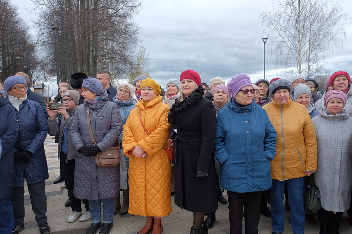В Белой Холунице открылось новое общественное пространство 