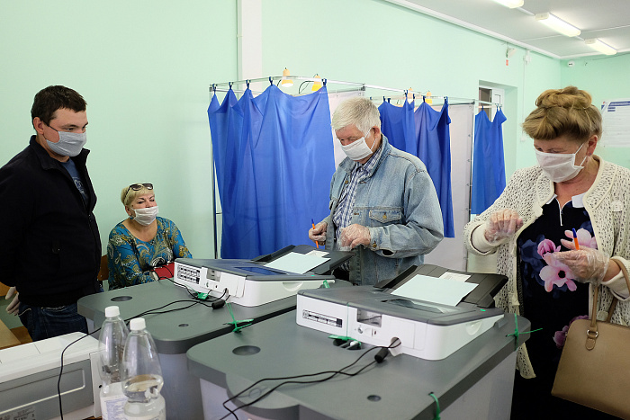 В единый день голосования на всех избирательных участках Кировской области работают общественные наблюдатели