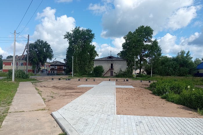В Лузе по нацпроекту благоустроили площадь Победы