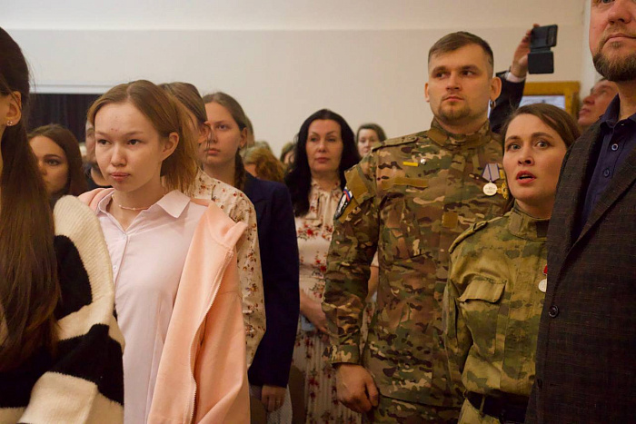 В Кировской области прошли встречи молодёжи с военнослужащими