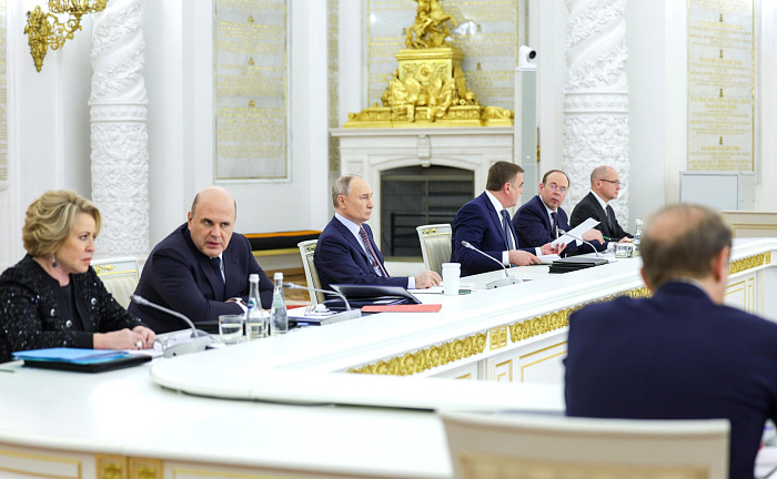 Владимир Путин расширил поддержку для семей
