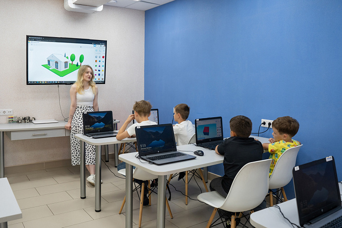 Кировский предприниматель создала новую игру – сундучки семейных традиций