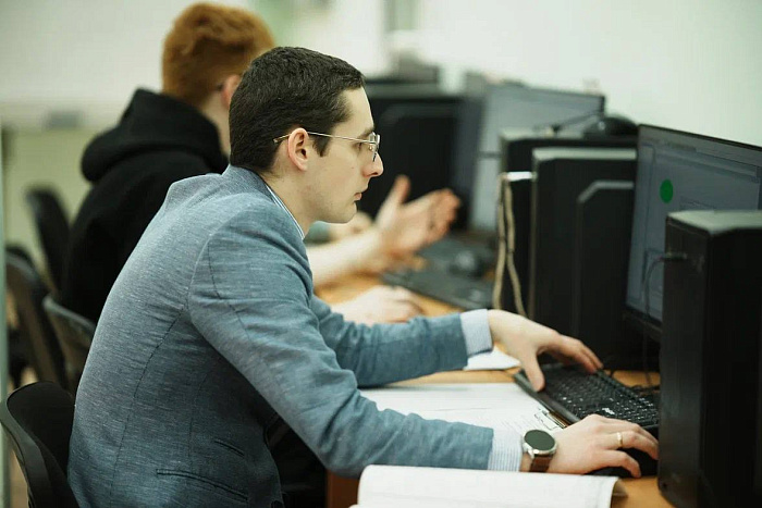 Более 200 кировских студентов участвуют в Интеллектуальной олимпиаде ПФО