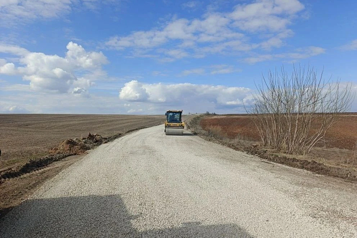 В Кировской области стартовали работы по проекту «Дорожный миллиард»
