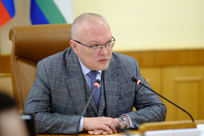Александр Соколов: прекратите работать в режиме инструкций!