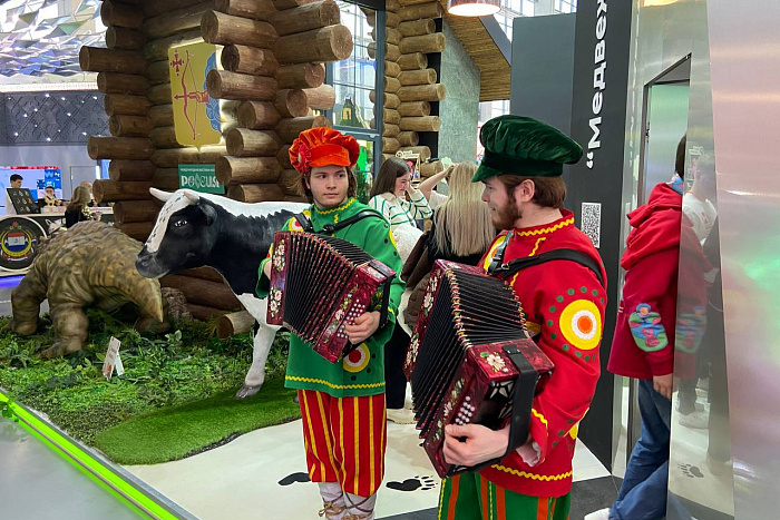 На выставке «Россия» презентованы культурные достижения Кировской области 