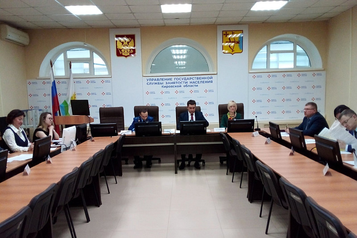 На Кировском лесопромышленном комбинате полностью погасили задолженность по зарплате