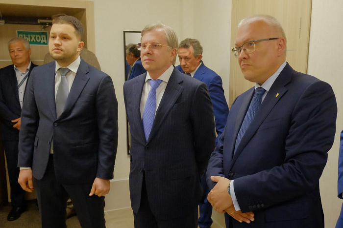 В Киров прибыл министр транспорта РФ Виталий Савельев