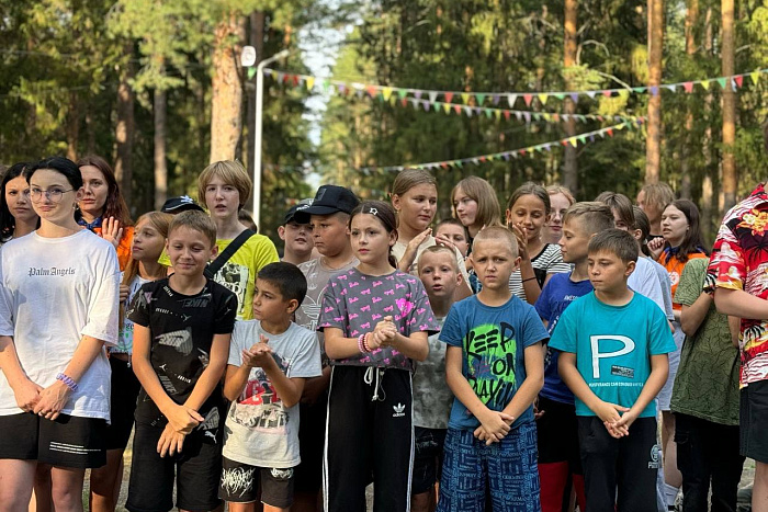 Ребята из Запорожской и Белгородской областей проводят каникулы в детских лагерях Кировской области