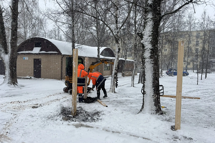 В Кирове началась подготовка площадки для Аллеи Славы