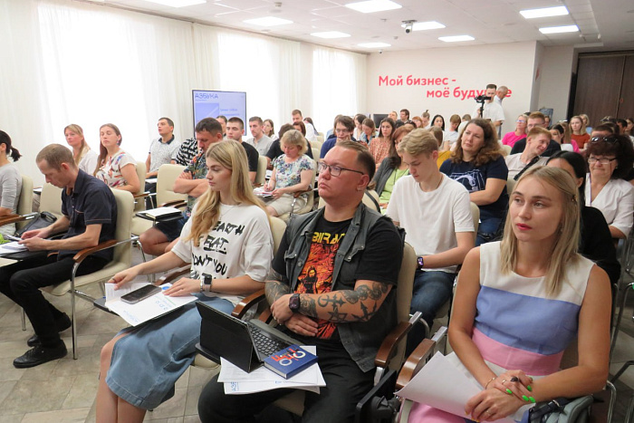 Более 70 кировчан научат основам предпринимательства в центре «Мой бизнес»