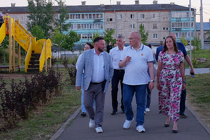 Микрорайон Радужный отметил День рождения