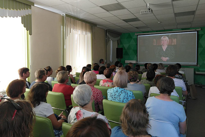В Фаленках открылась библиотека нового поколения