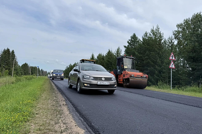Ремонтируют еще 5 км трассы Киров — Советск — Яранск