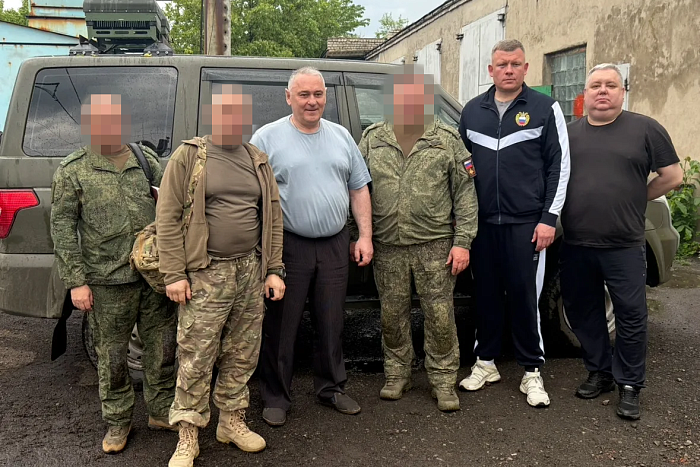 Кировчане передали гуманитарную помощь мобилизованным бойцам
