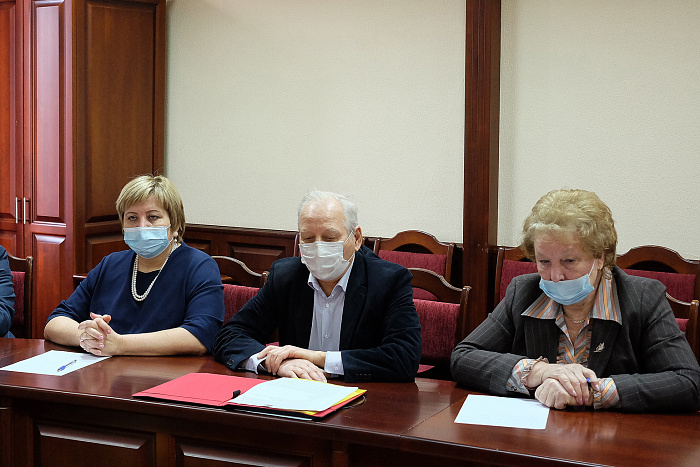 В правительстве обсудил итоги общественной экологической экспертизы ПТК «Марадыковский» с экспертами