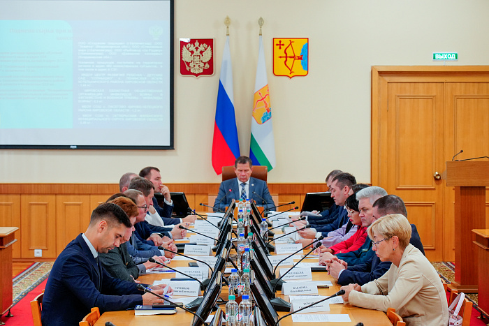 В Кировской области усилят контроль за ярмарками выходного дня